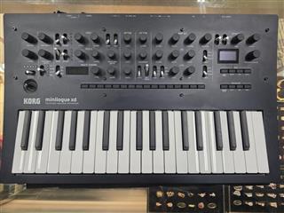 KORG MINILOGUE XD